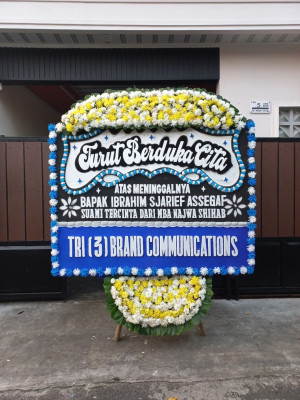 Papan Bunga Duka di Lumar